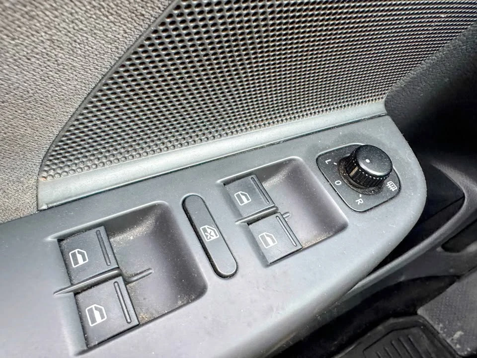 2009 Volkswagen Golf Mk5 - Image 7 of 17