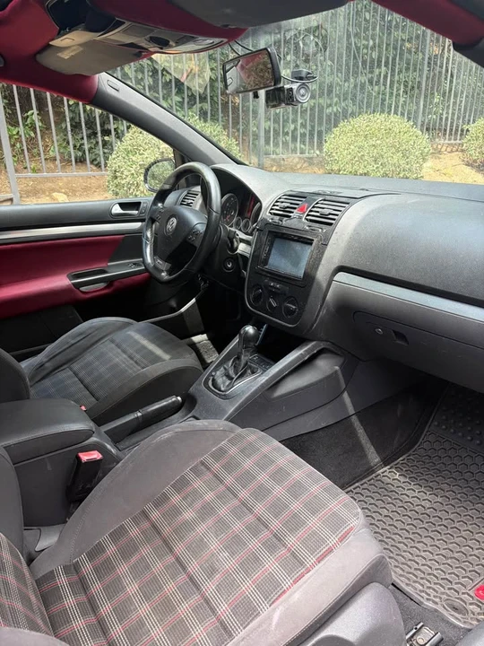 2009 Volkswagen GTI Mk5 - Image 2 of 7