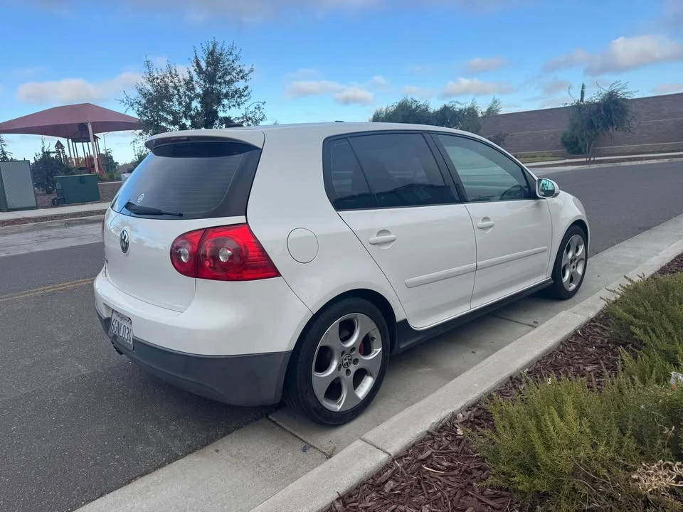 2009 Volkswagen GTI Mk5 - Image 3 of 9