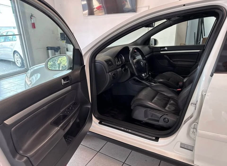 2009 Volkswagen GTI Mk5 - Image 14 of 16