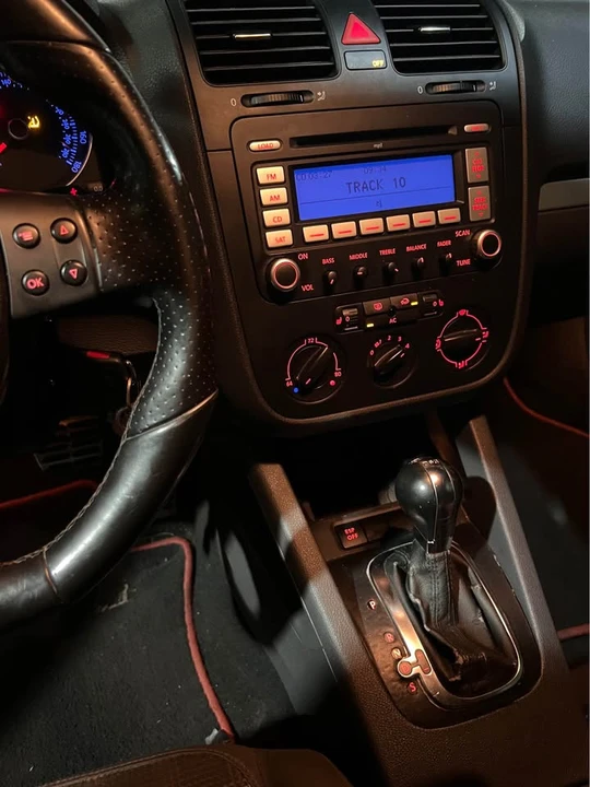 2009 Volkswagen GTI Mk5 - Image 6 of 11