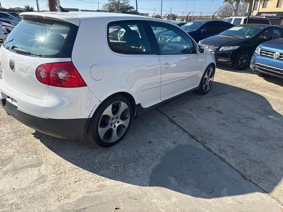 2009 Volkswagen GTI Mk5 - Image 5 of 20