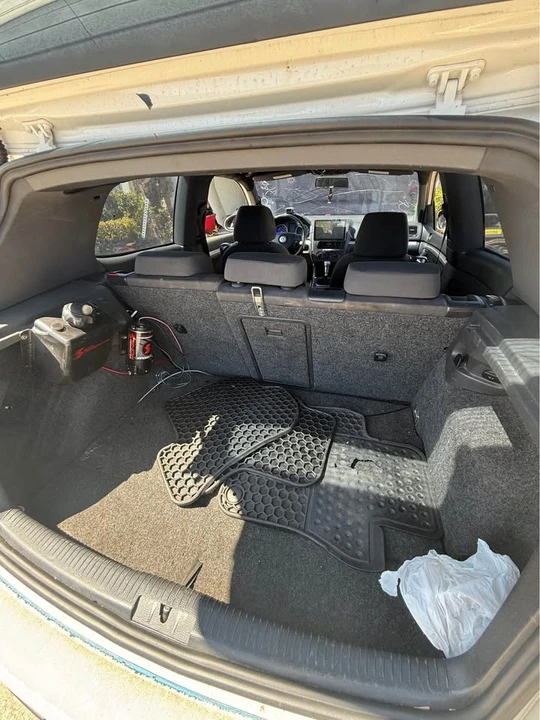 2009 Volkswagen GTI Mk5 - Image 14 of 20
