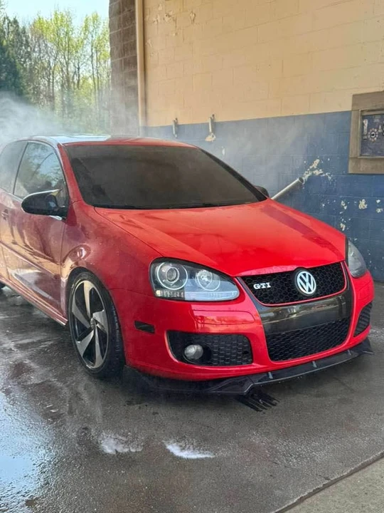 2009 Volkswagen GTI Mk5 - Image 6 of 8