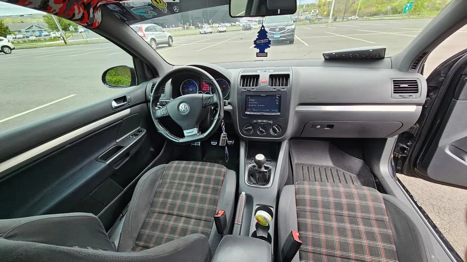 2009 Volkswagen GTI Mk5 - Image 12 of 17
