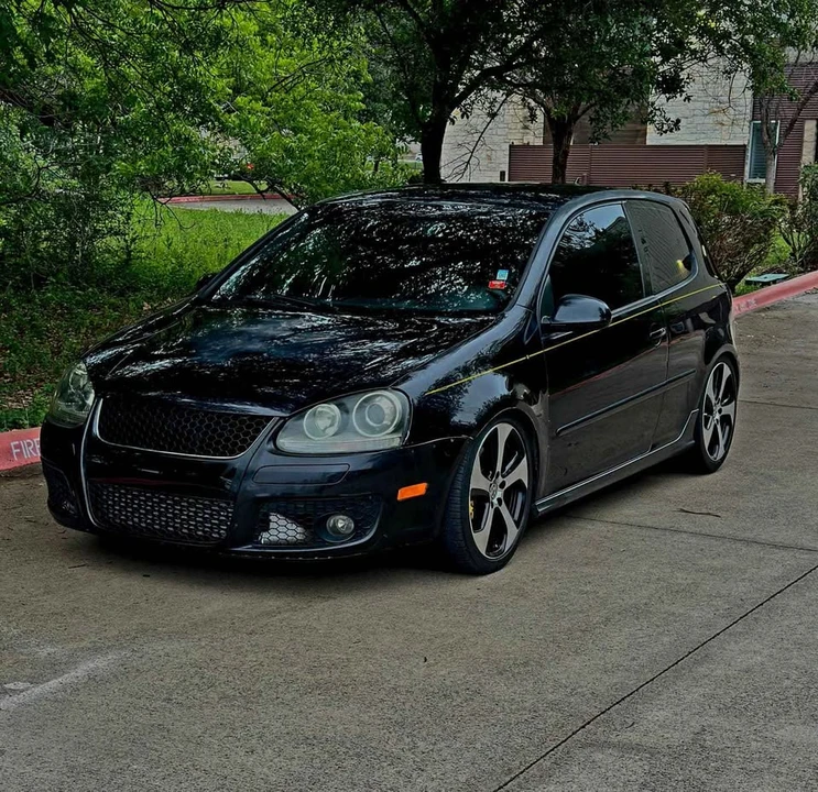 2009 Volkswagen GTI Mk5 - Image 2 of 6
