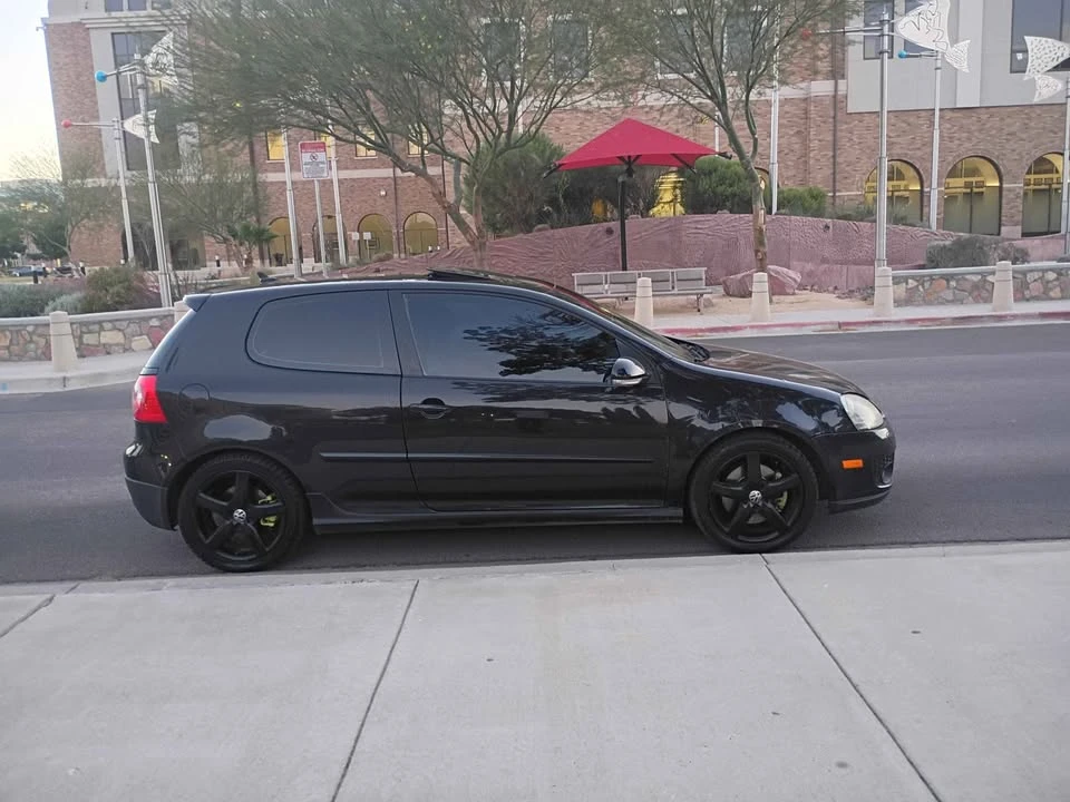 2009 Volkswagen GTI Mk5 - Image 2 of 12