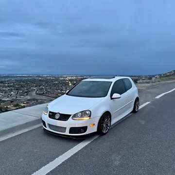 2009 Volkswagen GTI 2.0T Hatchback