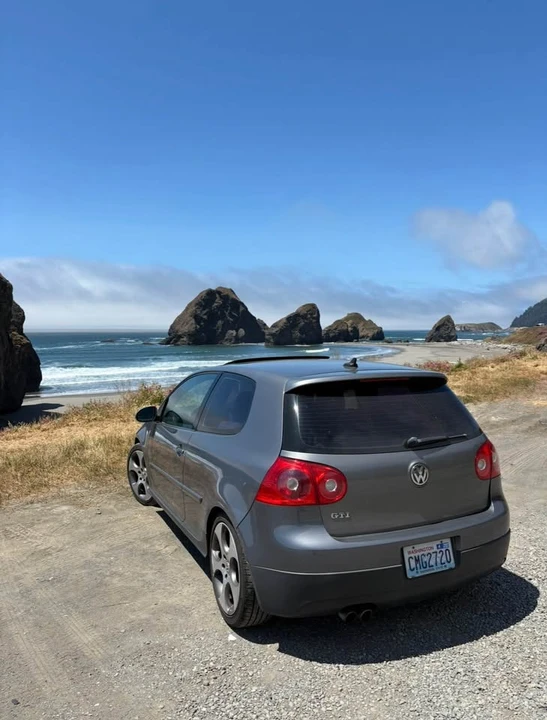 2009 Volkswagen GTI Mk5 - Image 2 of 5