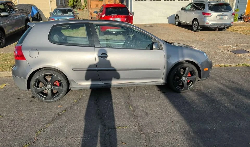 2009 Volkswagen GTI Mk5 - Image 5 of 10