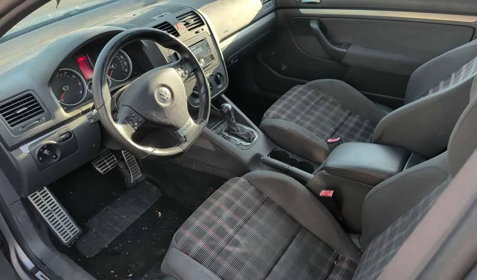 2009 Volkswagen GTI Mk5 - Image 8 of 10