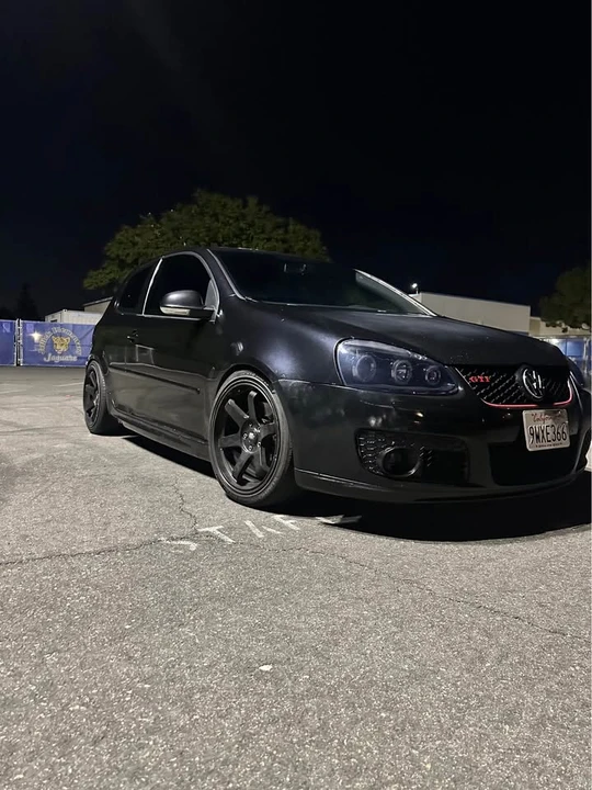 2009 Volkswagen GTI Mk5 - Image 5 of 6
