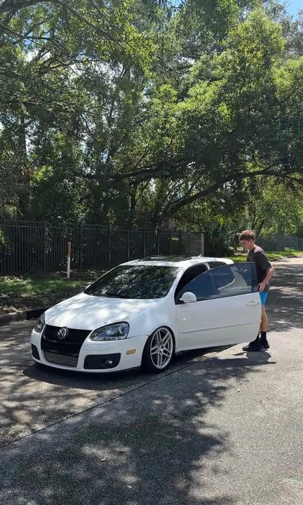 2009 Volkswagen GTI Mk5 - Image 13 of 15