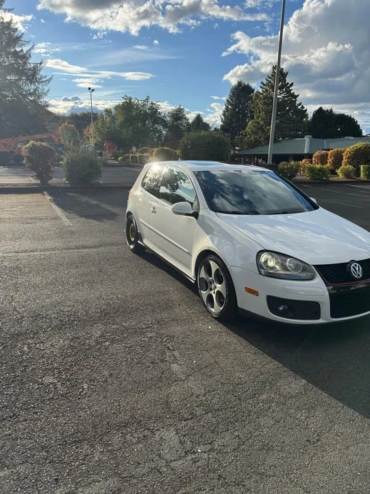 2009 Volkswagen GTI Mk5 - Image 2 of 7