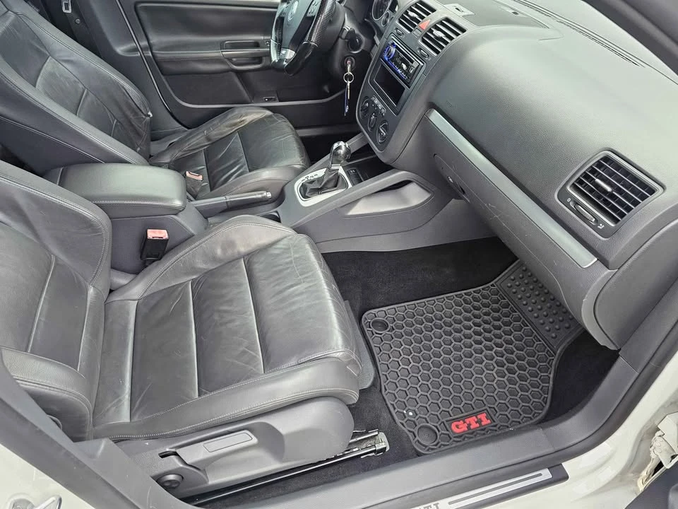 2009 Volkswagen GTI Mk5 - Image 13 of 18