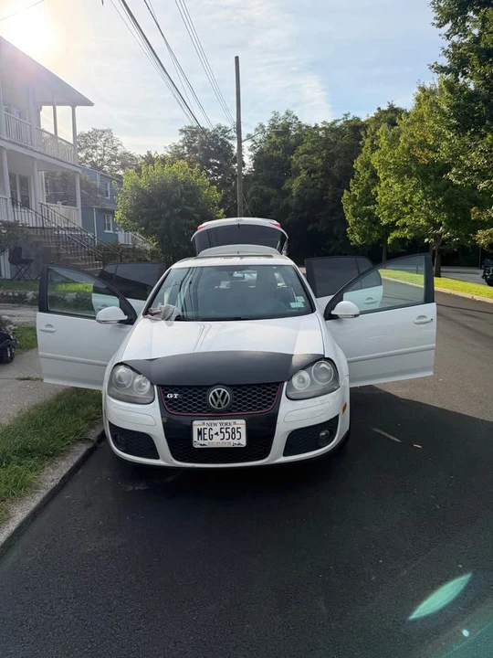 2009 Volkswagen GTI Mk5 - Image 4 of 8