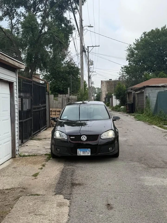 2009 Volkswagen GTI Mk5 - Image 2 of 9