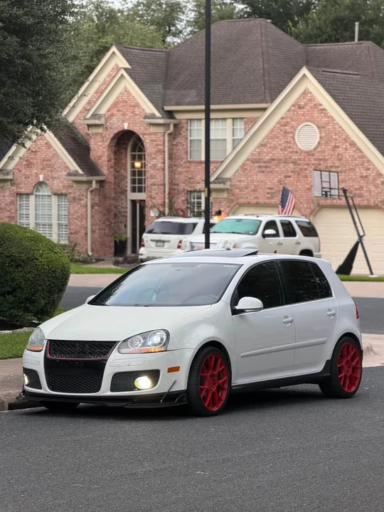 2009 Volkswagen GTI Mk5 - Image 4 of 6