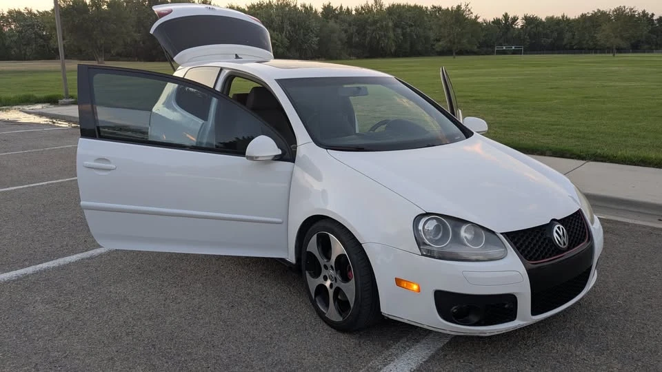2009 Volkswagen GTI Mk5 - Image 11 of 19
