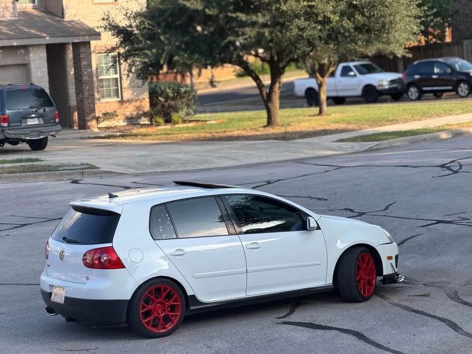 2009 Volkswagen GTI Mk5 - Image 5 of 6