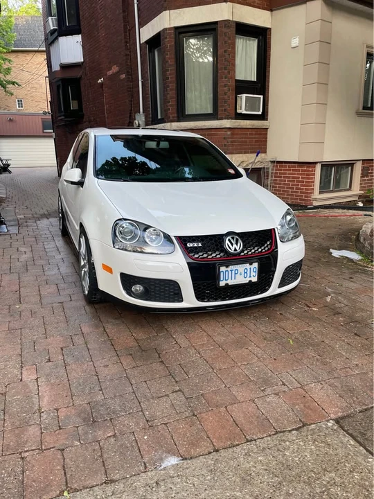 2009 Volkswagen GTI Mk5 - Image 2 of 9