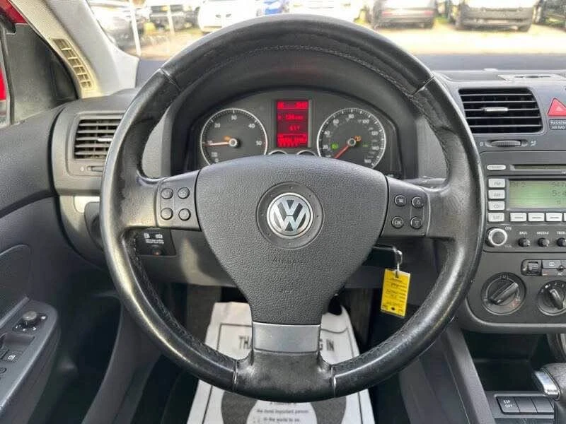 2009 Volkswagen A5 Jetta - Image 10 of 12