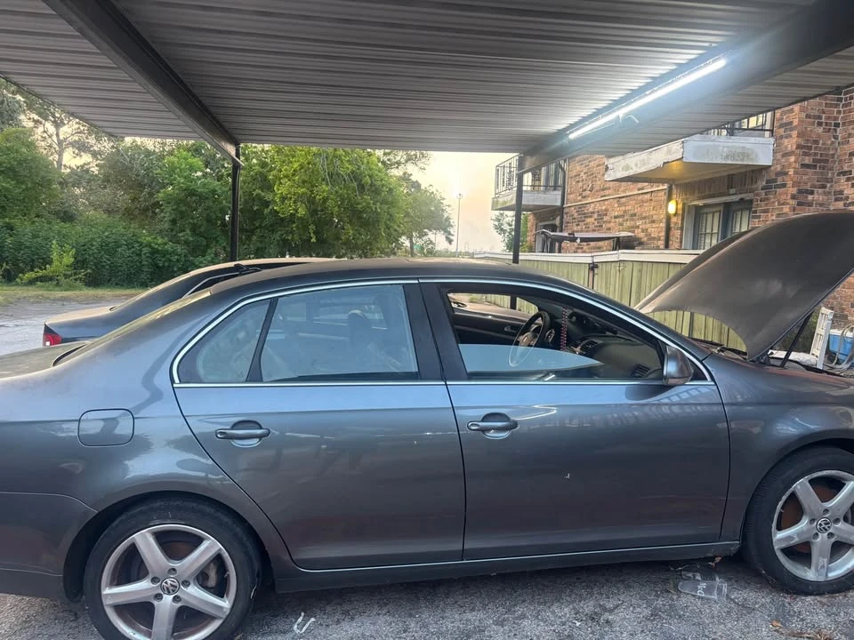 2009 Volkswagen A5 Jetta - Image 10 of 10