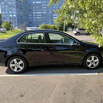 2009 Volkswagen Jetta 2.5 Sedan 4D