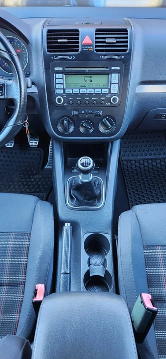 2009 Volkswagen A5 Jetta - Image 11 of 20