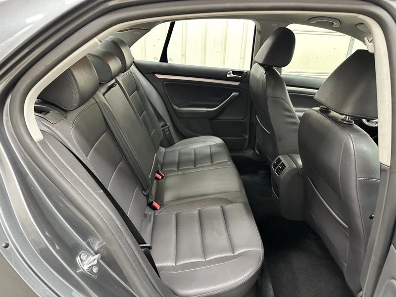 2009 Volkswagen A5 Jetta - Image 17 of 21