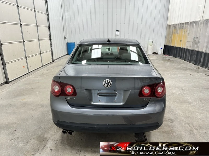 2009 Volkswagen A5 Jetta - Image 5 of 21