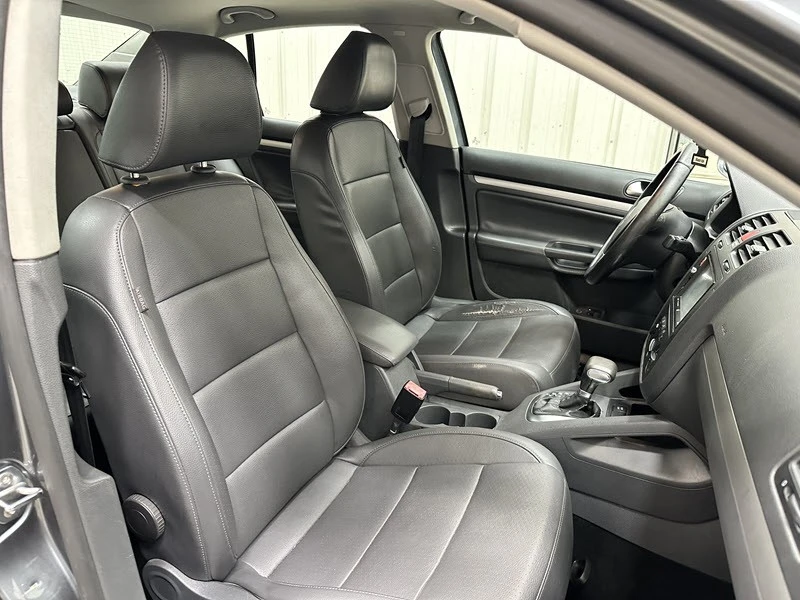 2009 Volkswagen A5 Jetta - Image 19 of 21