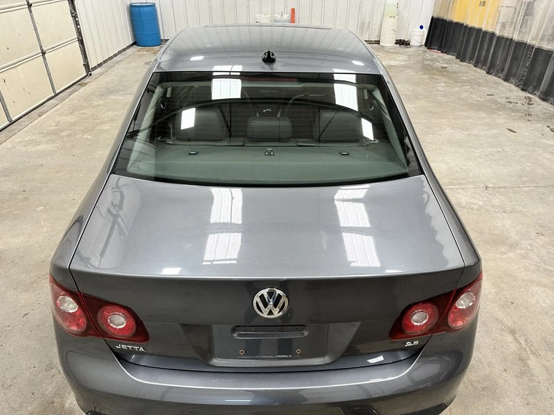 2009 Volkswagen A5 Jetta - Image 15 of 21