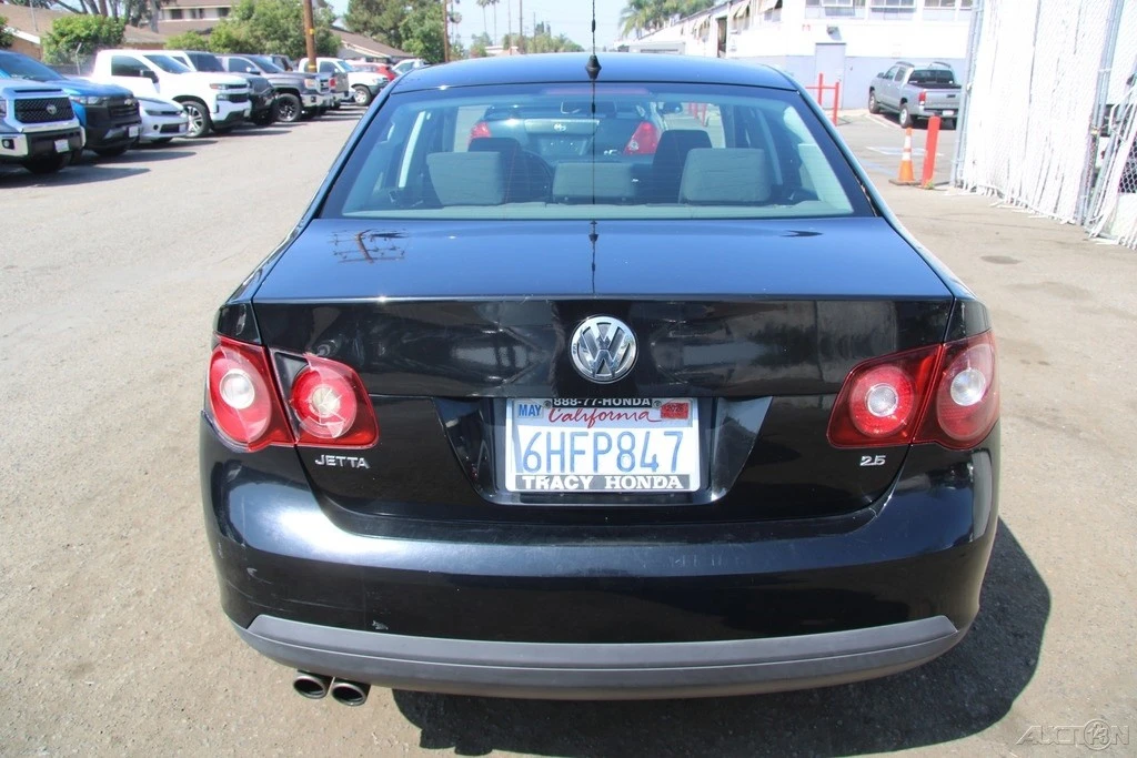 2009 Volkswagen A5 Jetta - Image 6 of 21