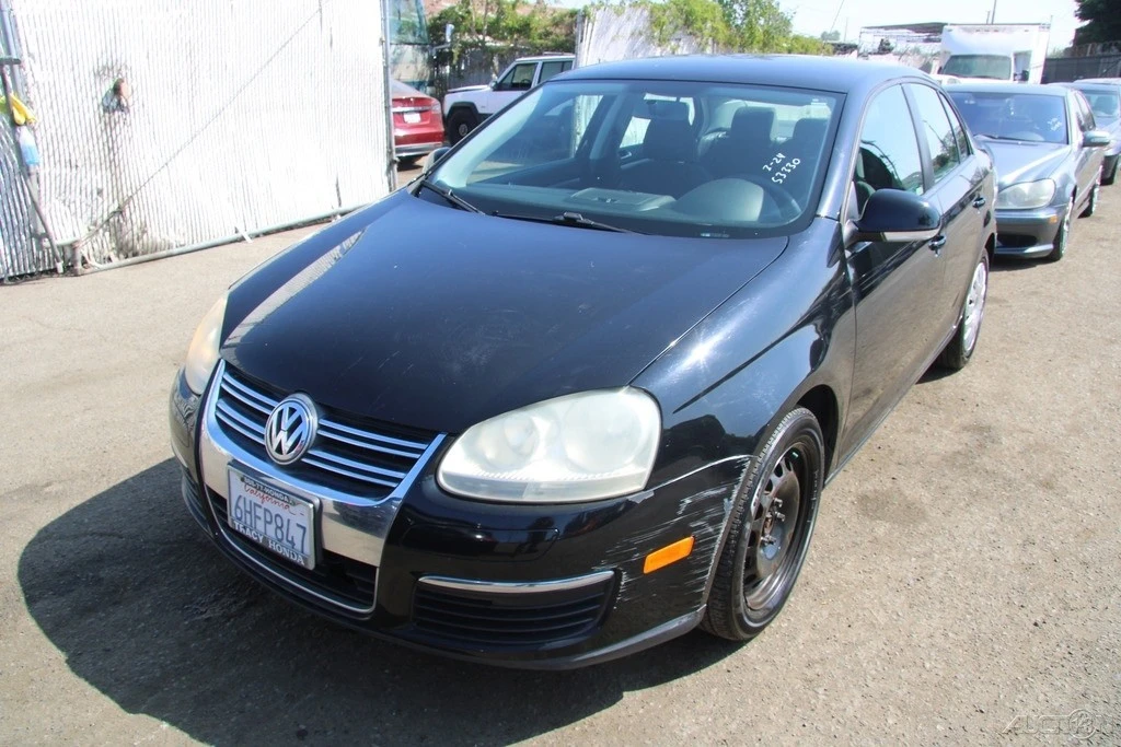 2009 Volkswagen A5 Jetta - Image 2 of 21
