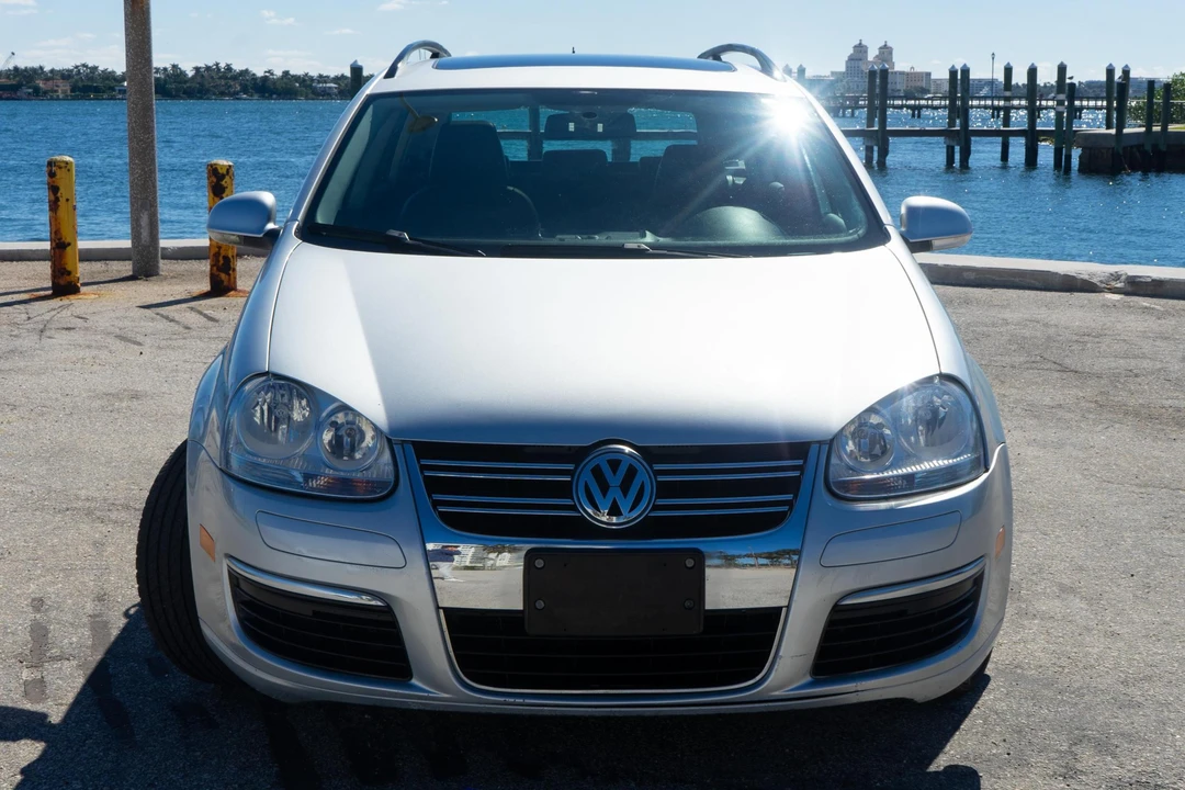 2009 Volkswagen A5 Jetta - Image 2 of 31