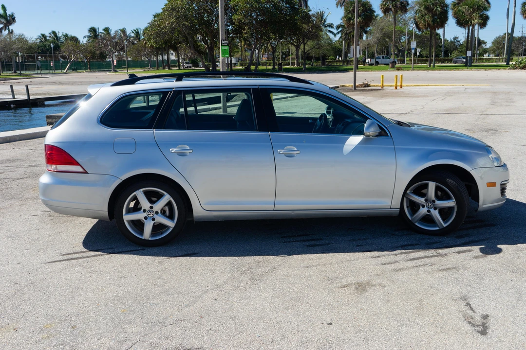 2009 Volkswagen A5 Jetta - Image 22 of 31