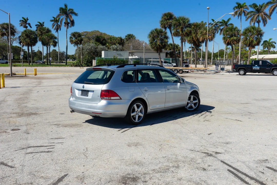 2009 Volkswagen A5 Jetta - Image 18 of 31