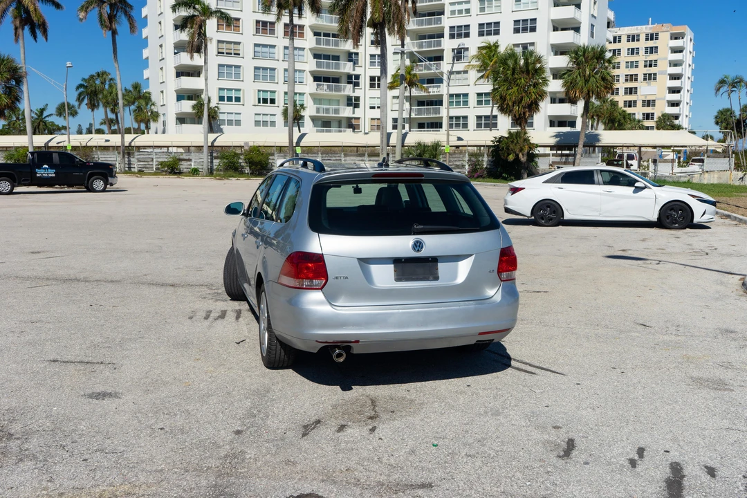 2009 Volkswagen A5 Jetta - Image 15 of 31