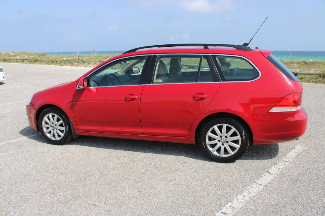 2009 Volkswagen A5 Jetta - Image 9 of 21
