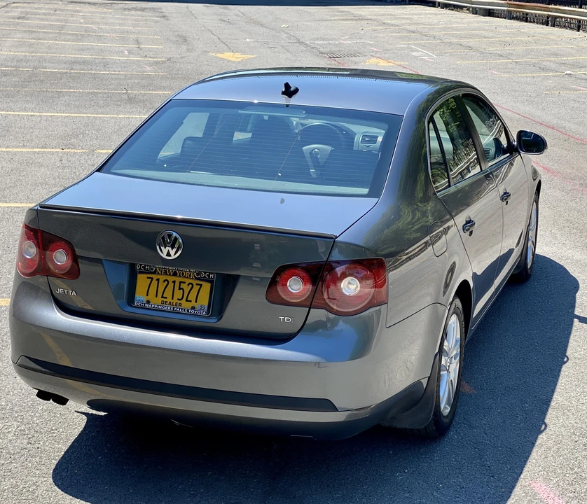 2009 Volkswagen A5 Jetta - Image 28 of 31