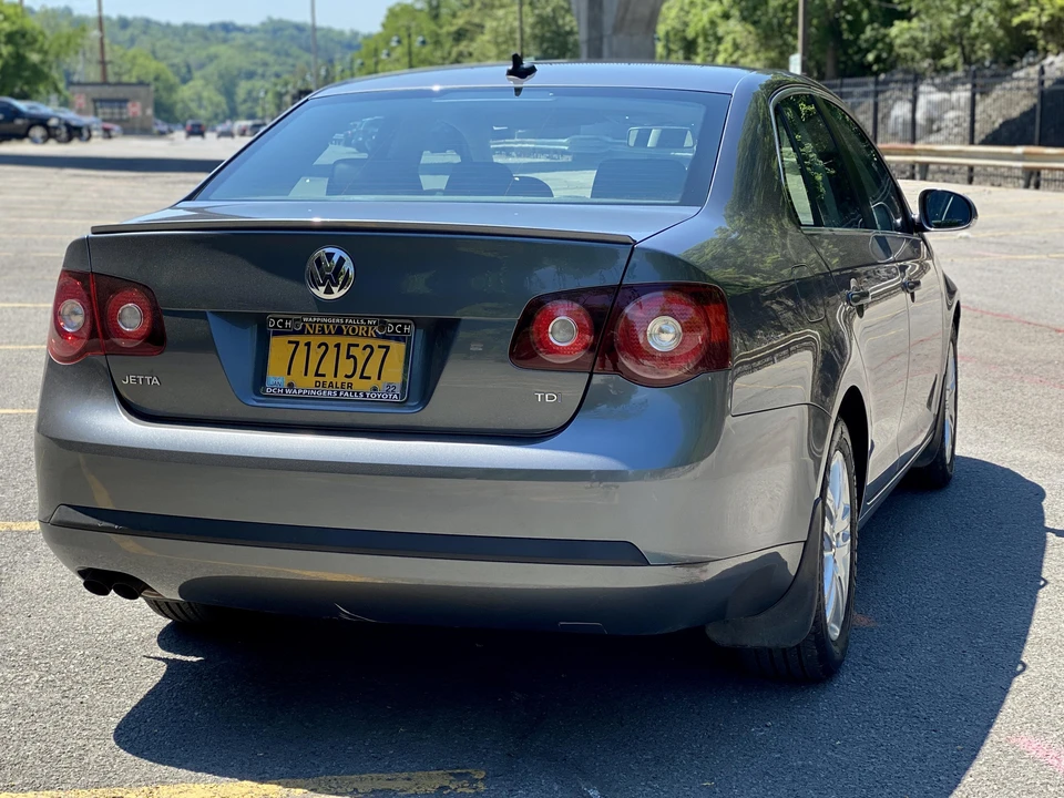 2009 Volkswagen A5 Jetta - Image 27 of 31