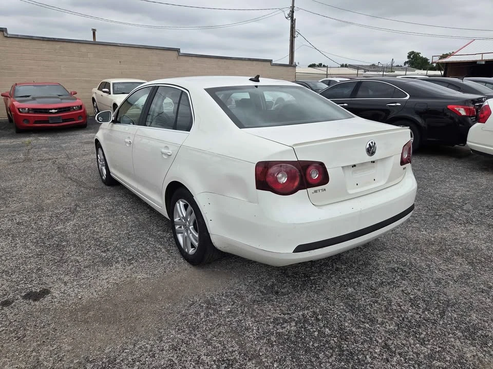 2009 Volkswagen A5 Jetta - Image 7 of 13