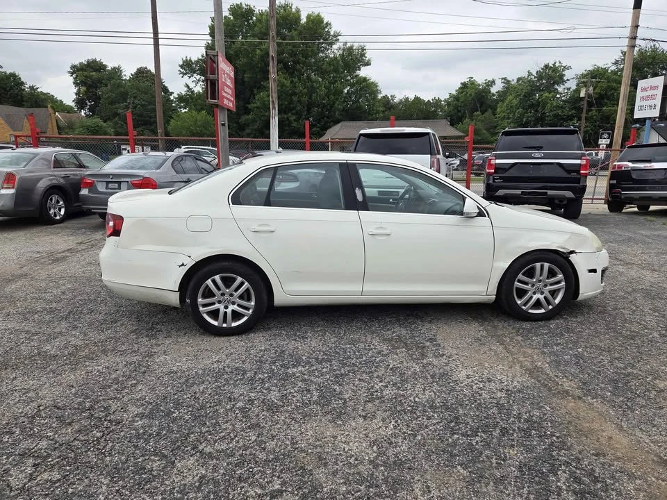 2009 Volkswagen A5 Jetta - Image 4 of 13