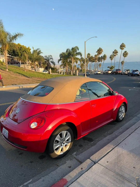 2009 Volkswagen New Beetle - Image 17 of 18