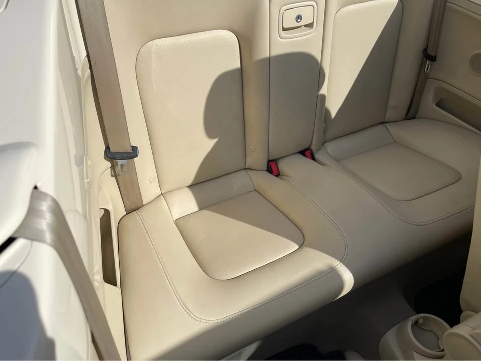 2009 Volkswagen New Beetle - Image 11 of 20