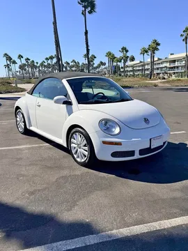 2009 Volkswagen New Beetle 2.5 Convertible 2D