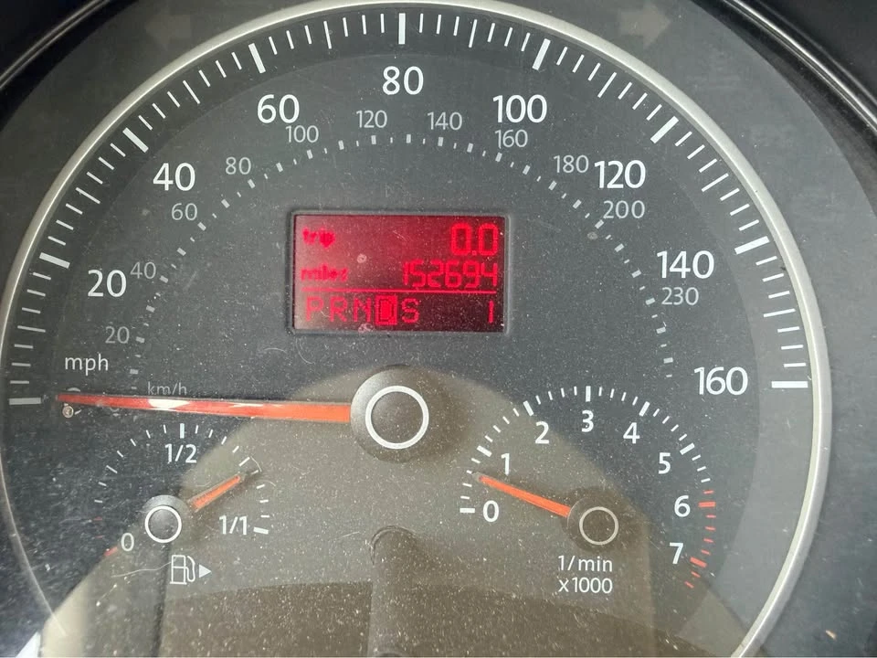 2009 Volkswagen New Beetle - Image 11 of 14