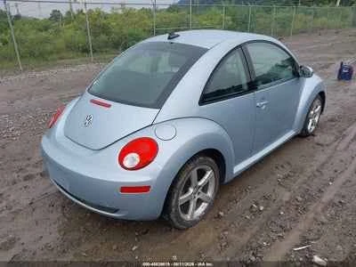 2009 Volkswagen New Beetle - Image 2 of 7