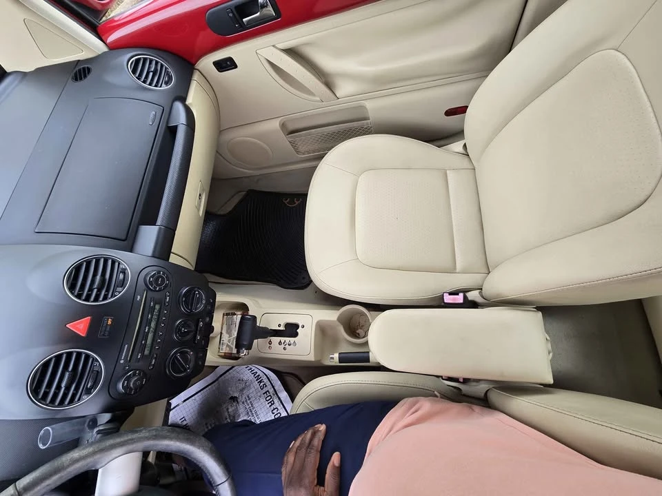 2009 Volkswagen New Beetle - Image 20 of 20